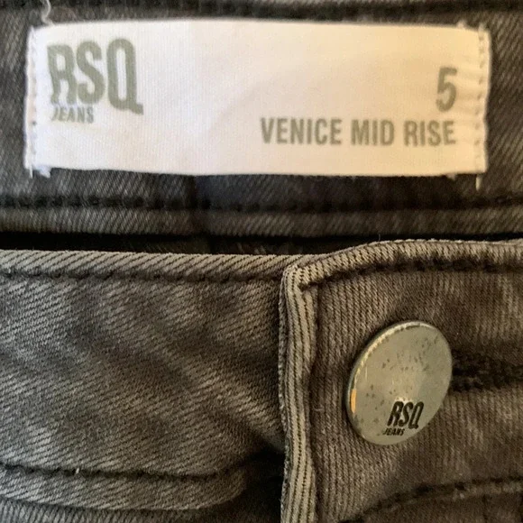 RSQ Distressed Black Denim Shorts - Picture 5 of 6